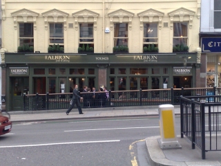 Albion Pub And Dining Albion Pub And Dining
